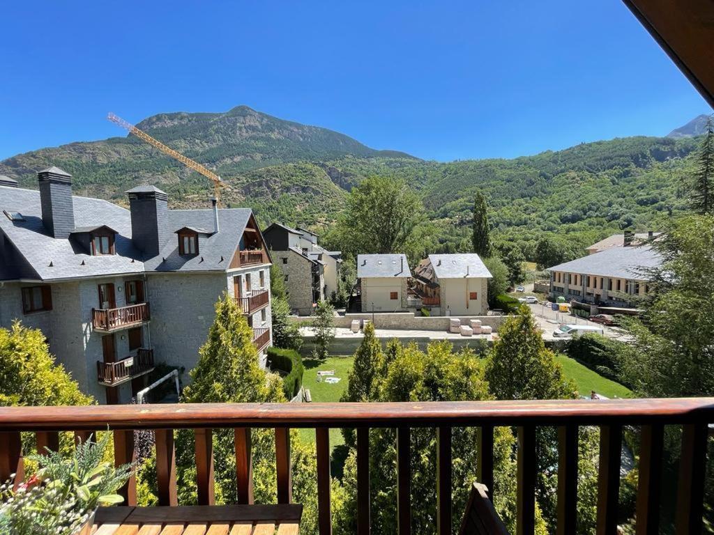Apartamento Pico De Alba Benasque Extérieur photo